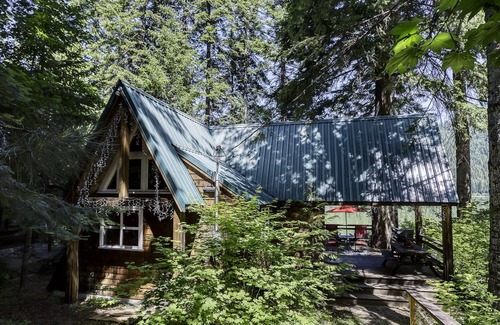 Leavenworth Cabin | Doc Roys Legacy on Fish Lake