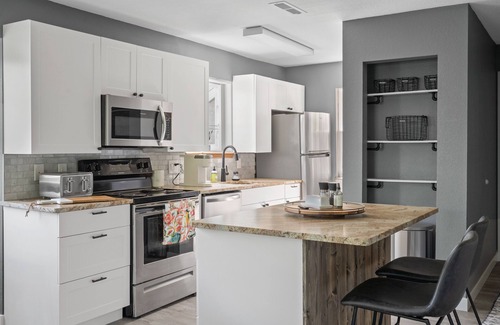 Indian Point Condo | Dog-Friendly Condo with Shared Pool, Washer/Dryer, and Central AC