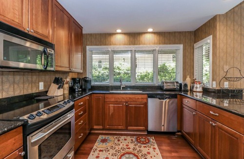 Heritage Woods House | DOG FRIENDLY, Three Bedroom Near Ocean Sea Pines Home with a Private Pool!