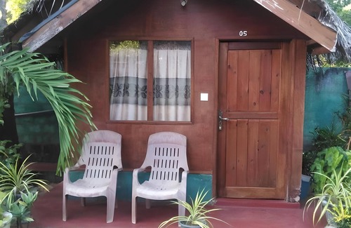 Trincomalee Cottage | Dolphin Bay Cabana Resort
