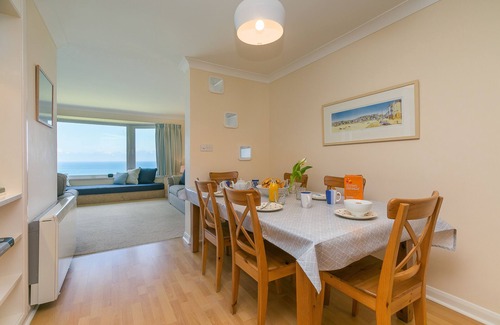 Carbis Bay Cottage | Dolphin Watch