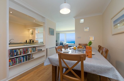 Carbis Bay Cottage | Dolphin Watch