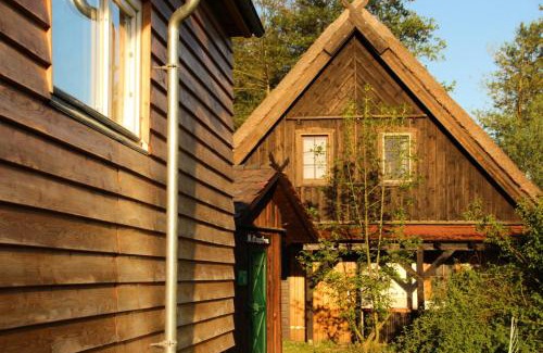 Burg Apartment | Dom Žaba - Spreewaldatmosphäre im neu renovierten Bauwagen