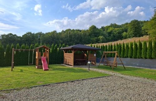 Ustrzyki Dolne Villa | Dom u Julii Bieszczady