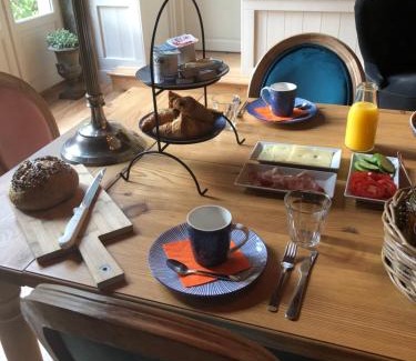 Pierreclos Bed & Breakfast | Domaine en Reynouse