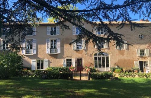 Pierreclos Bed & Breakfast | Domaine en Reynouse
