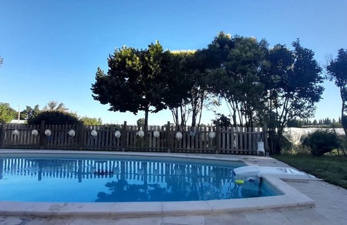 Lagnes Bed & Breakfast | Domaine Les Peupliers. Chambre Manon