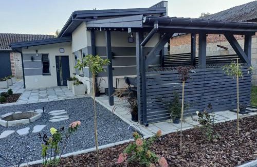 Wawolnica House | Domek pod lasem