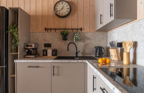 Zakopane Ski Chalet | Domek z Widokiem -Tatry Cottage with a view of the Tatra Mountains- Zakopane