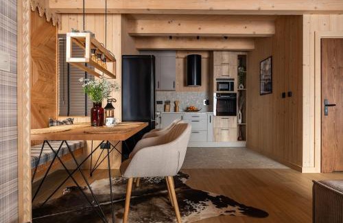 Zakopane Ski Chalet | Domek z Widokiem -Tatry Cottage with a view of the Tatra Mountains- Zakopane