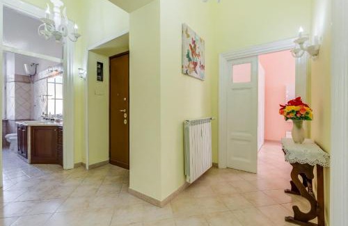 Esquilino Apartment | Domus Eugenia