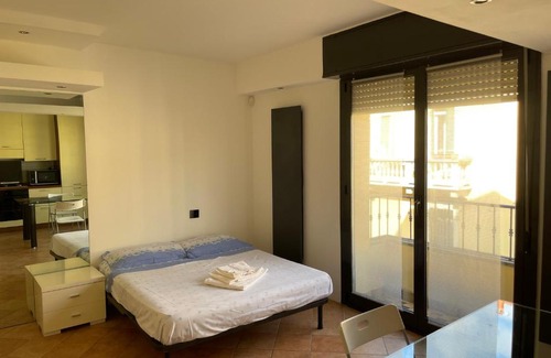 Ponte Nuovo Apartment | DomusMi Fracastoro-25