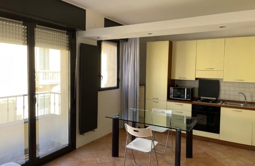 Ponte Nuovo Apartment | DomusMi Fracastoro-25