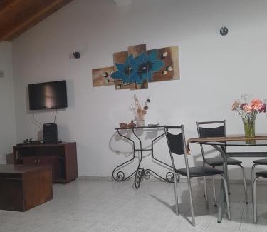 Mendoza City Center Apartment | Don Hilario Malbec