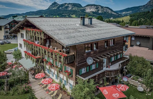 Haldensee Apartment | Doppelzimmer 9 - Gästehaus Elfriede