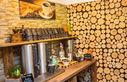 Untertschern Apartment | Doppelzimmer Komfort "nockalm-zirbe" - Genusshotel Almrausch