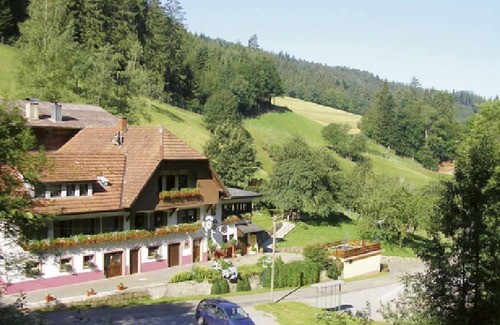Oberharmersbach Apartment | Doppelzimmer mit Dusche und WC