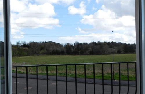 Falkirk House | Double room with ensuite, tea & coffee, Falkirk, Scotland