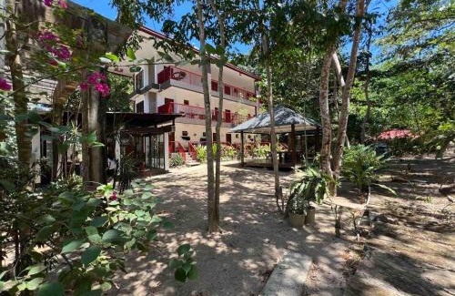 El Nido Resort | Doublegem Beach Resort and Hotel