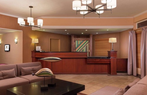 Tigard Hotel | DoubleTree by Hilton Hotel Portland - Tigard