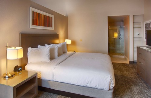 Westminster Hotel | DoubleTree by Hilton Denver - Westminster