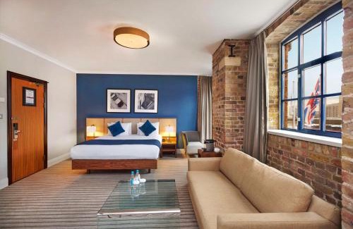 Surrey Docks Hotel | DoubleTree by Hilton London – Docklands Riverside