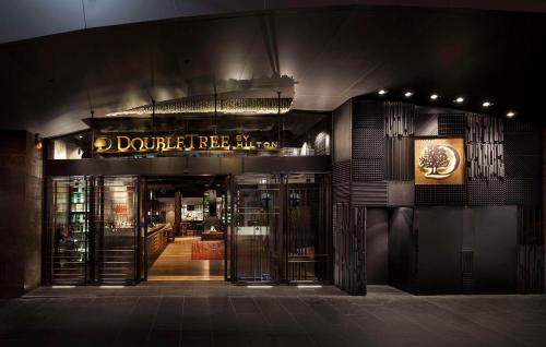 Melbourne Central Business District Hotel | DoubleTree by Hilton Melbourne