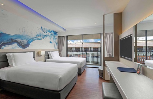 Patong Resort | DoubleTree by Hilton Phuket Banthai Resort