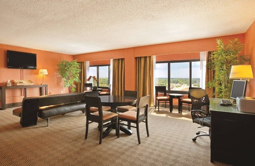 Springfield Hotel | DoubleTree by Hilton Springfield