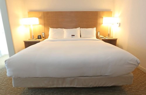 Del Obispo Hotel | DoubleTree Suites by Hilton Doheny Beach