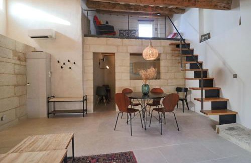Uzes Apartment | Douceur Uzétienne Appartement de Caractère Climatisé