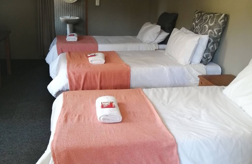 Kempton Park House | Dove's Nest Guest House