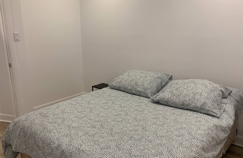 De Lorimier Apartment | Downtown condo