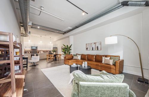 Historic Core Apartment | Downtown Escape - 2BR w Skyline Views & Hot Tub