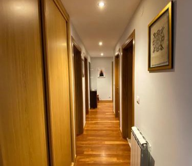 Sarria Apartment | dpCristal LikeHome