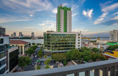 Hai Chau Hotel | Dragon View Riverside Hotel by Haviland