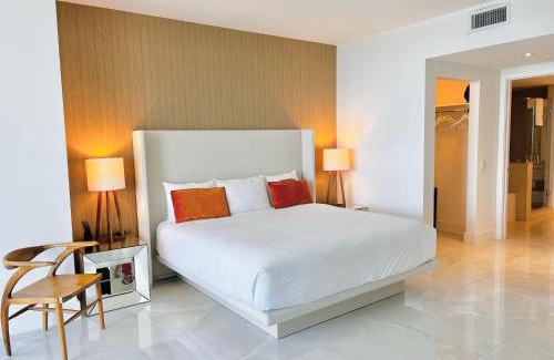 Hollywood South Central Beach Apartment | Dramatic Ocean View at Hyde Resort And Residences
