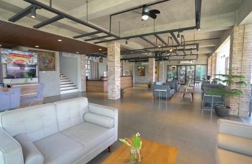Manolo Fortich Hotel | Dream Golftel by Dream Residences