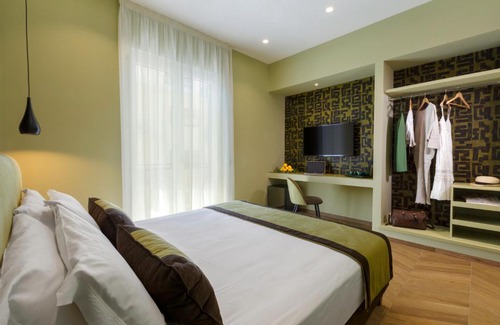 Sorrento City Centre House | Dreamers' Rooms Sorrento