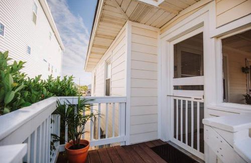 Carolina Beach House | Dreamy Cottage 2 Blocks to Beach, Boardwalk & Lake