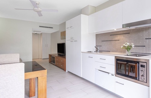 Palm Cove Apartment | Drift Palm Cove