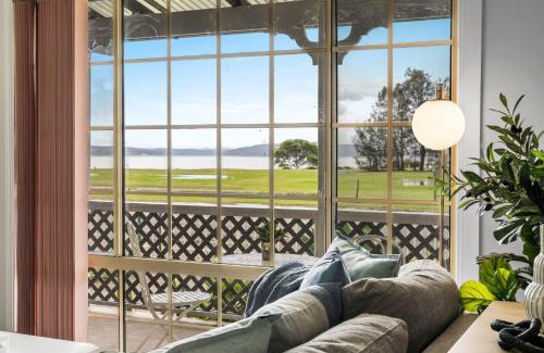 Lemon Tree Passage House | Driftwood Cottage Your Coastal Haven