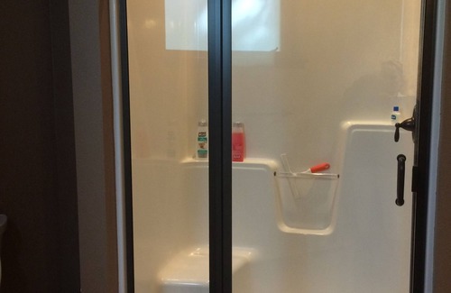 Amazon Apartment | Duck Game Apartment