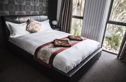 Mount Buller Hotel | Duck Inn Mt Buller