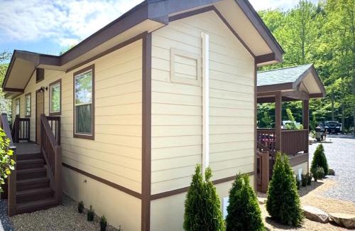 Gatlinburg Other | Dudley Creek RV Resort