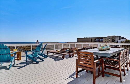 Fernandina Beach House | Dukes Beach House - Oceanfront - Huge Deck - Breathtaking Views