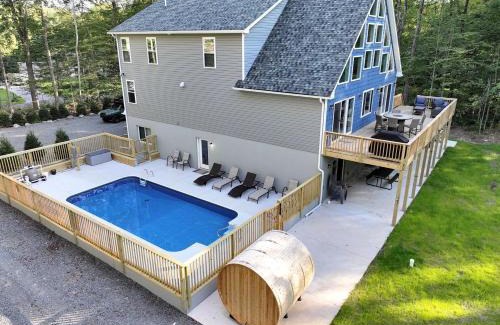 Pocono Lake Villa | Dulce Retreat