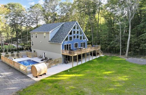 Pocono Lake Villa | Dulce Retreat