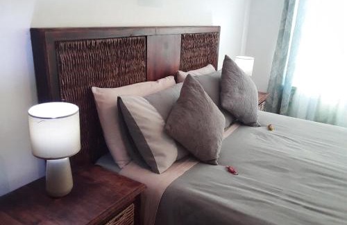 Dullstroom Ski Chalet | Dullstroom on the Dam