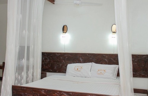 Mombasa Hotel | DUNCORT HOTEL